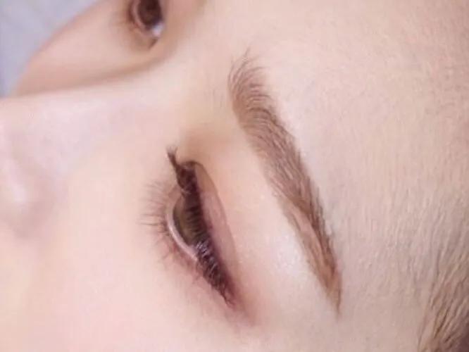 マツエク/LED/フラットラッシュ